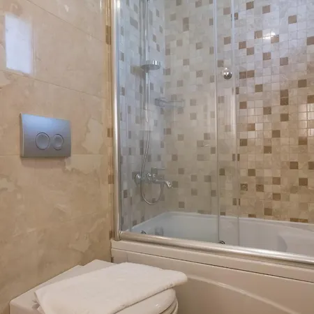 别墅 Bodrumda Essiz Deniz Manzarali Lueks Boss 1 *