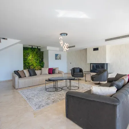 别墅 Bodrumda Essiz Deniz Manzarali Lueks Boss 1