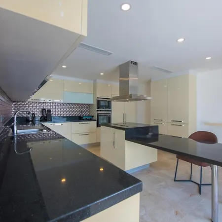 Bodrumda Essiz Deniz Manzarali Lueks Boss 1 Milas