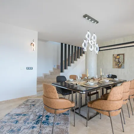 别墅 Bodrumda Essiz Deniz Manzarali Lueks Boss 1 *