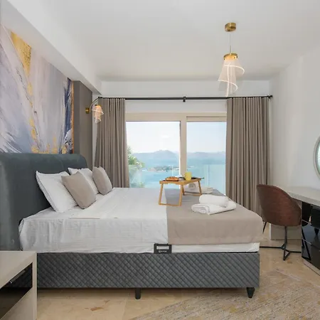 别墅 Bodrumda Essiz Deniz Manzarali Lueks Boss 1