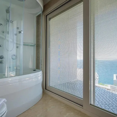 别墅 Bodrumda Essiz Deniz Manzarali Lueks Boss 1 Milas