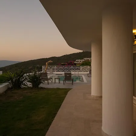 Bodrumda Essiz Deniz Manzarali Lueks Boss 1 Milas